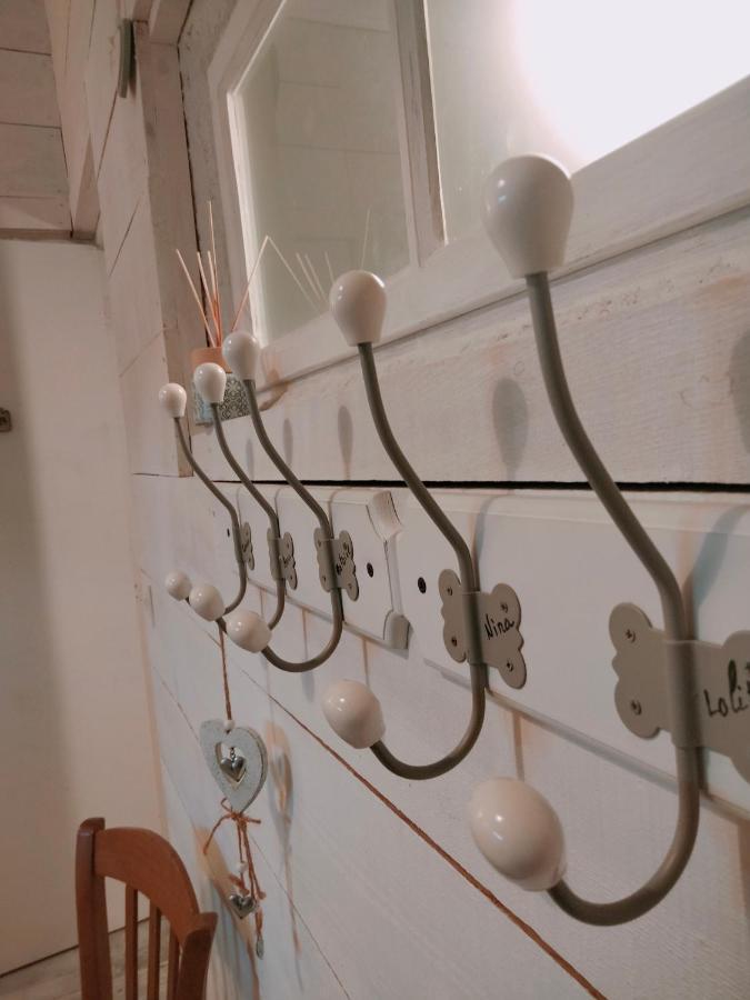 Chambre Familiale Anna "Mon Lit Au Pre" , Jusqu'A 4 Adultes Et 2 Enfants Avec Piscine Familles, Couples Ou Femmes Seulement Pontours Exteriér fotografie