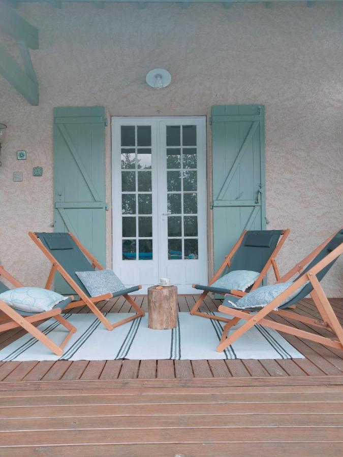 Chambre Familiale Anna "Mon Lit Au Pre" , Jusqu'A 4 Adultes Et 2 Enfants Avec Piscine Familles, Couples Ou Femmes Seulement Pontours Exteriér fotografie